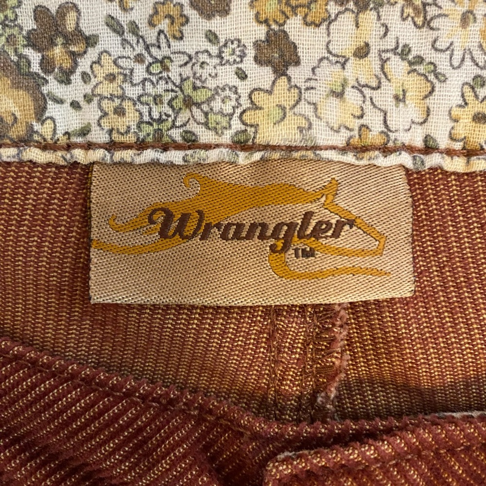 Wrangler Corduroy Jeans - Picture 9 of 9